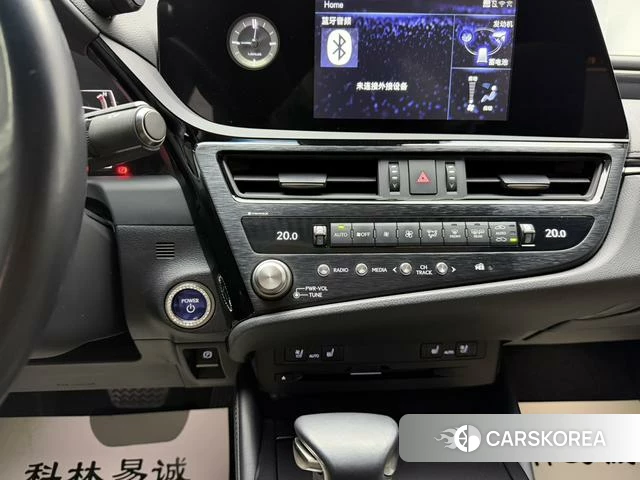 Lexus ES id 4272574 из Китая 25