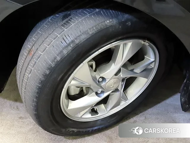 Hyundai Avante (CN7) id 3757464 из Кореи 13