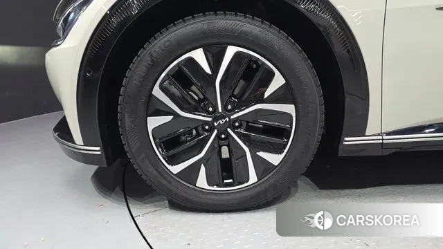 Kia EV6 id 3581385 из Кореи 15