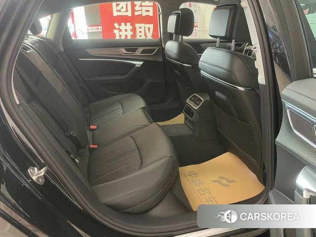 Audi A6L id 4348964 из Китая 24