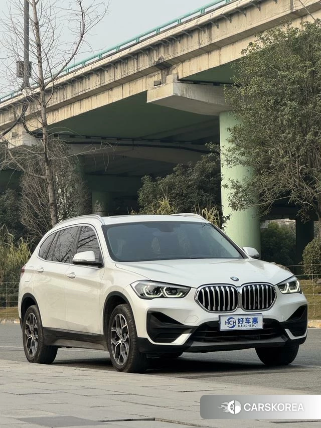 BMW X1 id 4328492 из Китая 9