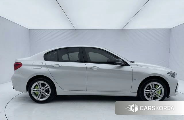 BMW 1 series id 4263041 из Китая 17