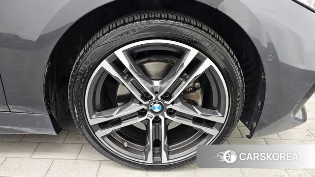 BMW 1 Series (F40) id 3611748 из Кореи 15