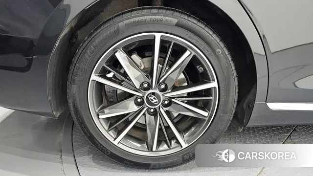 Hyundai The New Grandeur IG id 3698243 из Кореи 15