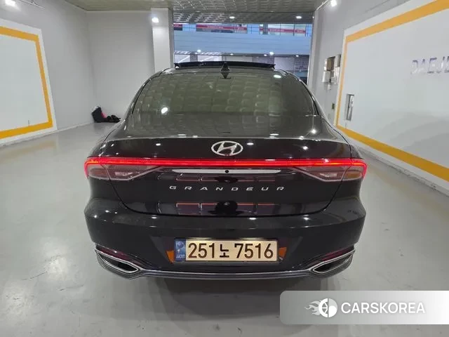 Hyundai The New Grandeur IG Hybrid id 3561690 из Кореи 15