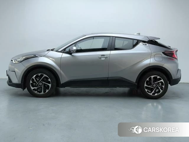 Toyota IZOA id 4210646 из Китая 15