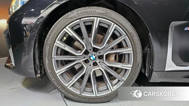 BMW 7 Series (G11) id 4268456 из Кореи 15
