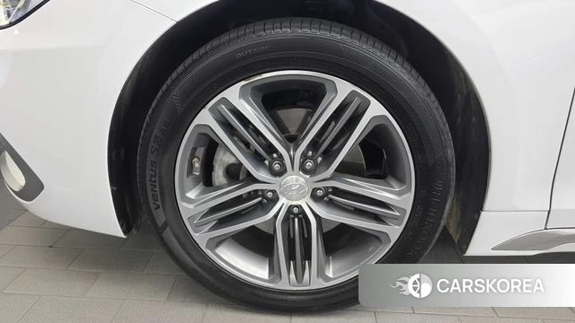 Hyundai Grandeur IG id 4907401 из Кореи 29