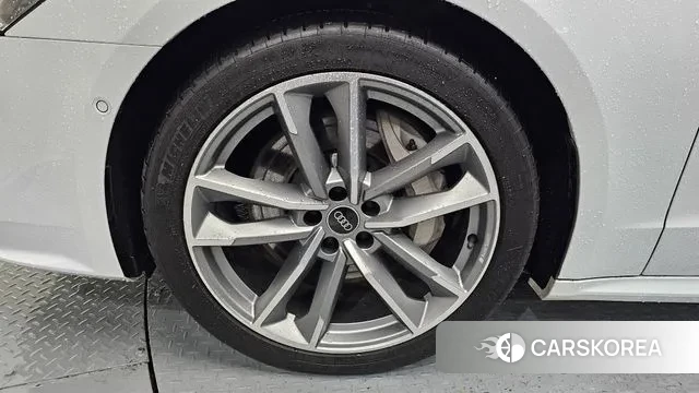 Audi A7 (4K) id 3191072 из Кореи 15