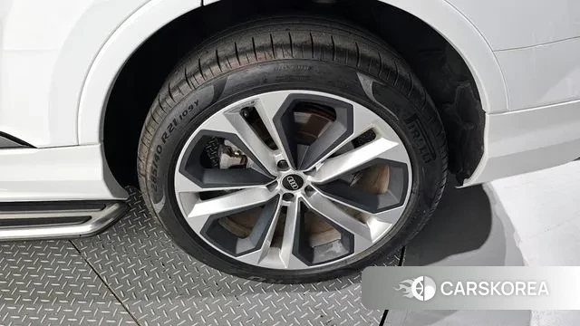 Audi Q7 (4M) id 2915535 из Кореи 15