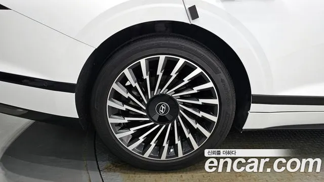 Hyundai Grandeur Hybrid (GN7) id 2852927 из Кореи 15