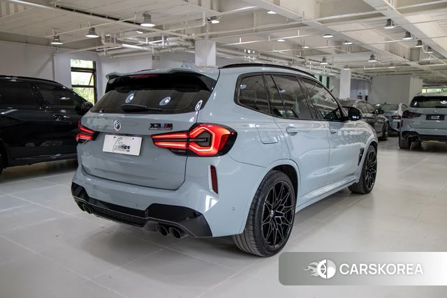 BMW X3 M 2023 Серебристо-серый из Китая, фото 5