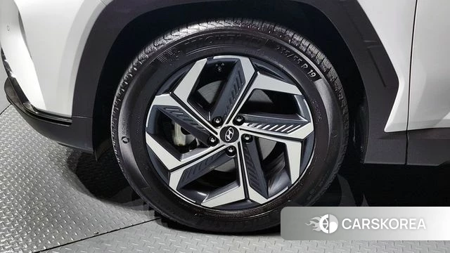 Hyundai Tucson (NX4) id 3935688 из Кореи 15