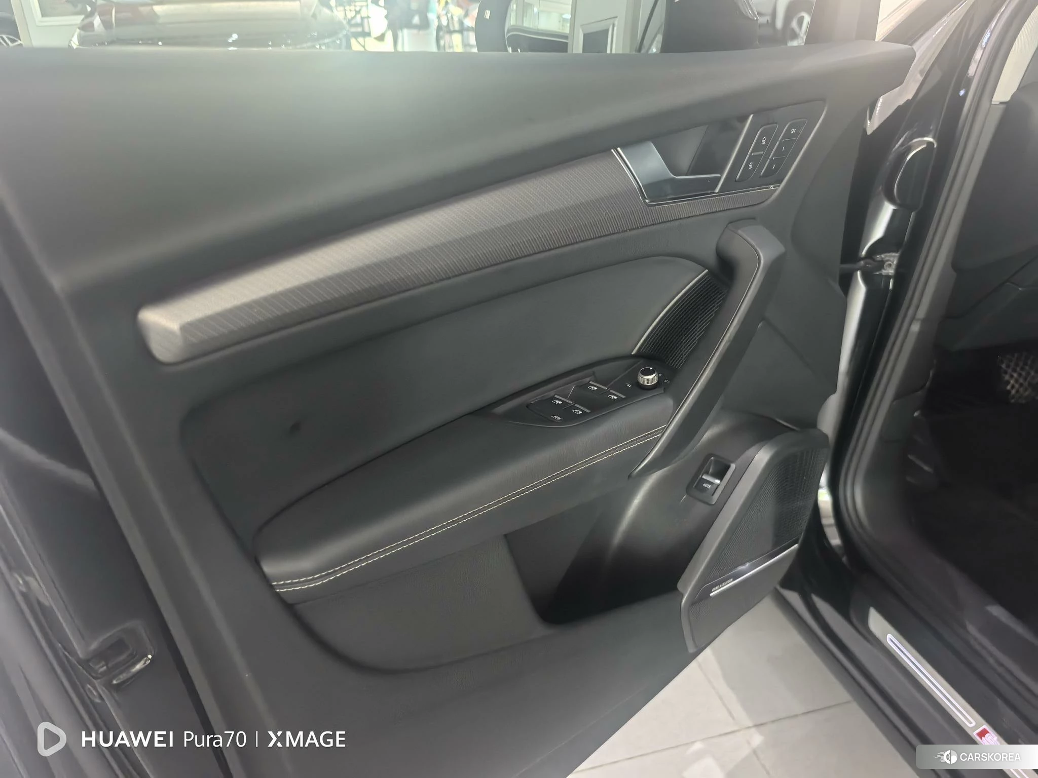 Audi Q5L Sportback id 4440289 из Китая 11