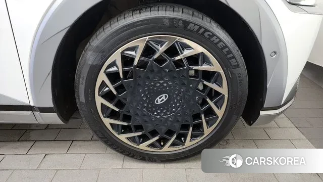 Hyundai Ionic 5 id 3027918 из Кореи 15