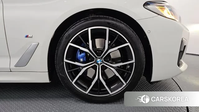 BMW 5 Series (G30) id 3341984 из Кореи 15