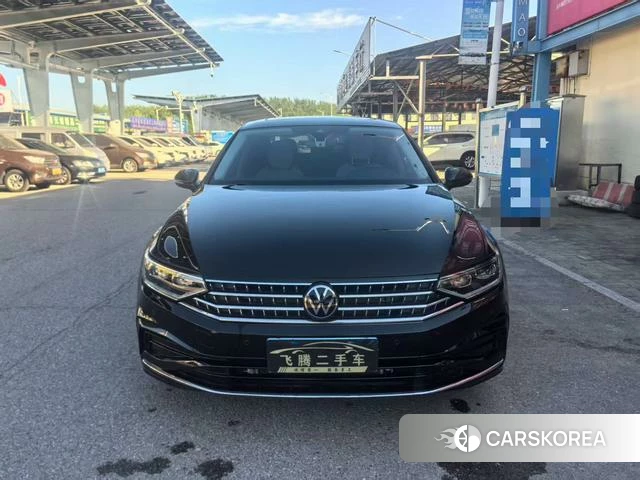 Volkswagen Magotan 2025 Черный из Китая, фото 5