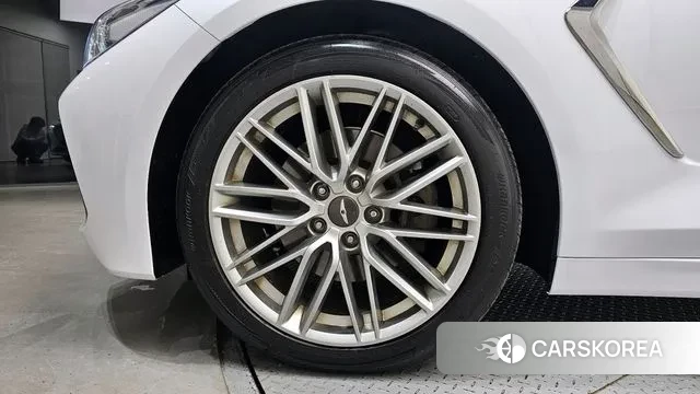 Genesis G70 id 3754279 из Кореи 15