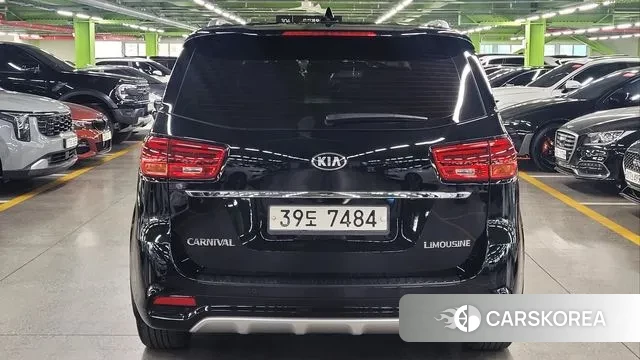 Kia The New Carnival id 3733348 из Кореи 15