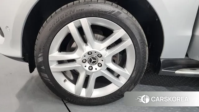 Mercedes-Benz GLE - Class W166 id 3505361 из Кореи 15