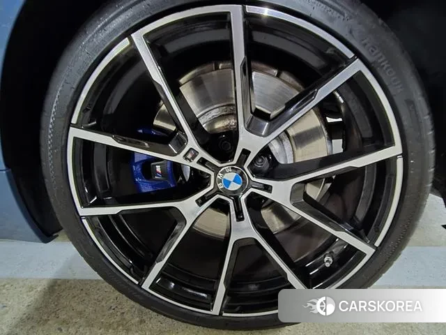 BMW 8 Series (G15) id 3438185 из Кореи 15