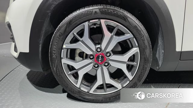 Kia Seltos id 4692683 из Кореи 27