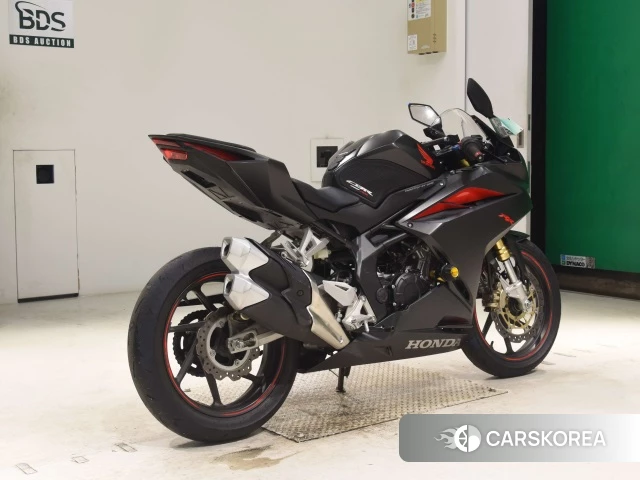 Honda CBR250RR 2017 из Японии, фото 3