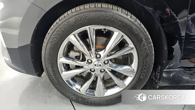 Kia The New Carnival id 3598743 из Кореи 15