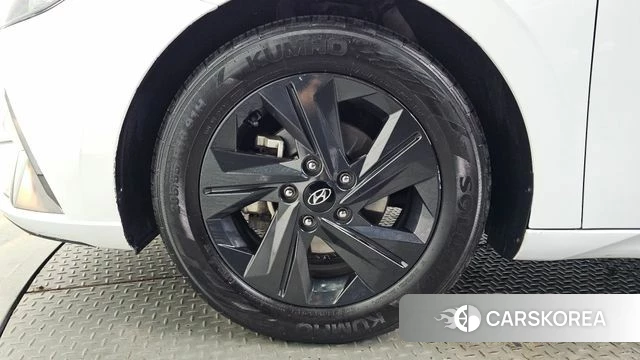 Hyundai Avante (CN7) id 4382623 из Кореи 15