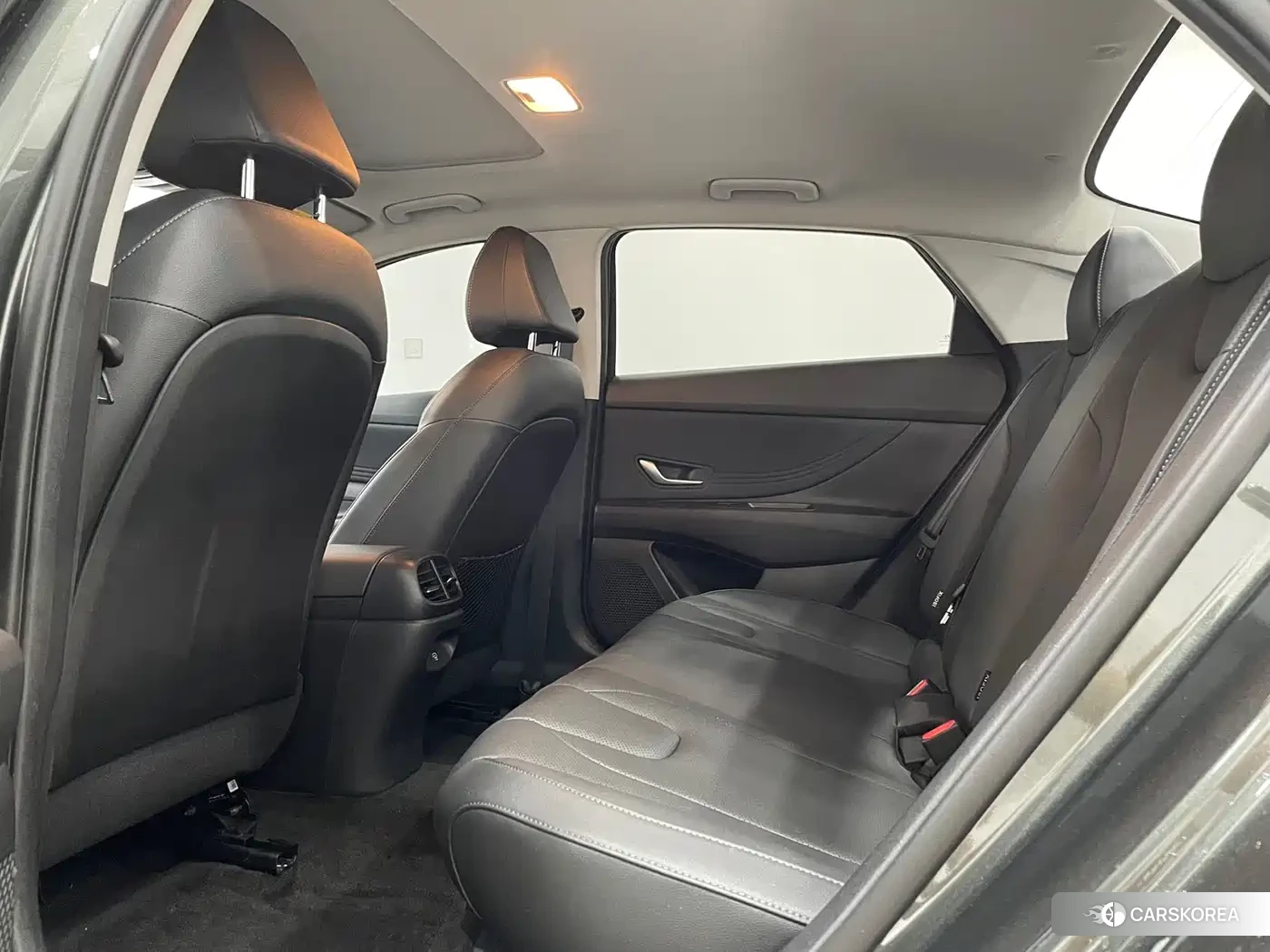 Hyundai Elantra id 4576355 из Китая 13