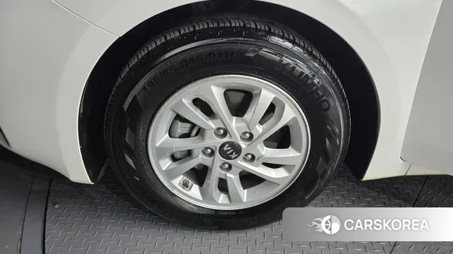 Kia Come New K3 id 3598829 из Кореи 15