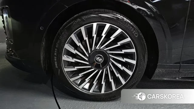 Hyundai Grandeur Hybrid (GN7) id 3131592 из Кореи 15