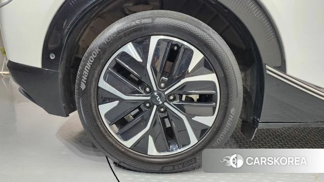 Kia EV6 id 4330417 из Кореи 34