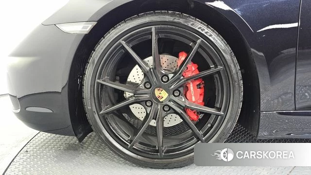 Porsche 718 Cayman id 4604444 из Кореи 15