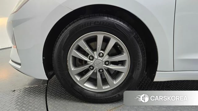 Hyundai The New Avante AD id 4882196 из Кореи 25