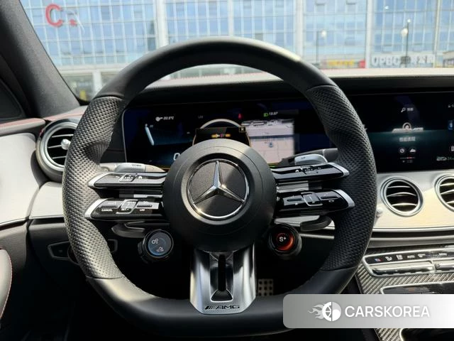 Mercedes-Benz E-class AMG id 4259964 из Китая 20