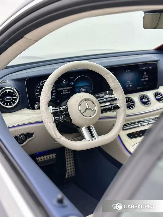 Mercedes-Benz E-class (imported) 2022 Темно-серый из Китая, фото 5