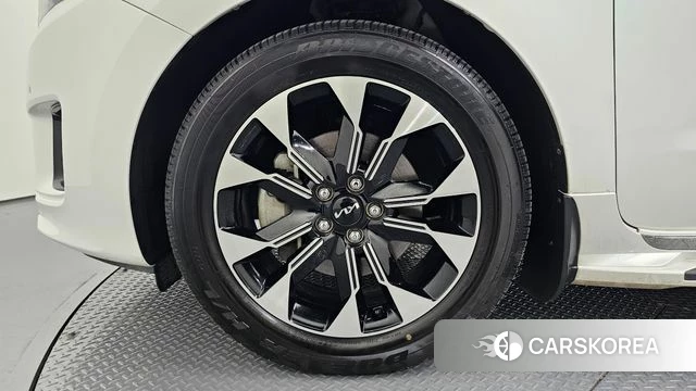 Kia All New Carnival id 4295131 из Кореи 26