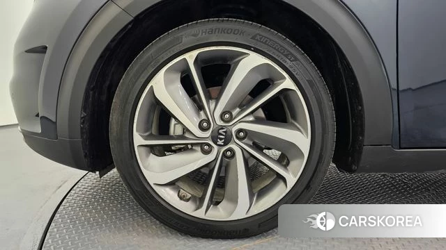 Kia Niro id 4180567 из Кореи 15