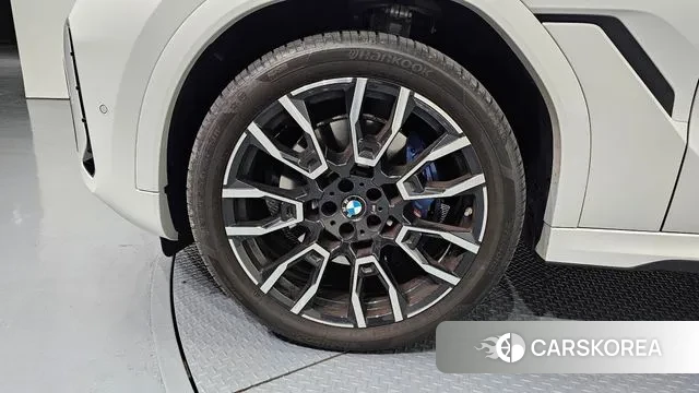 BMW X6 (G06) id 3633827 из Кореи 15