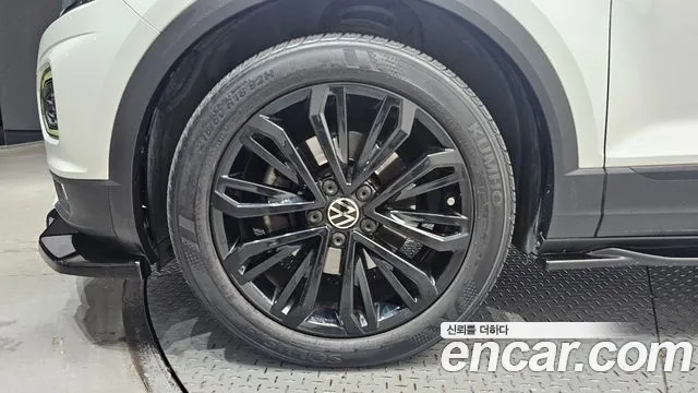 Volkswagen T-Roc id 2880411 из Кореи 15