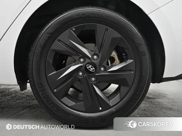 Hyundai Avante (CN7) id 4917639 из Кореи 15