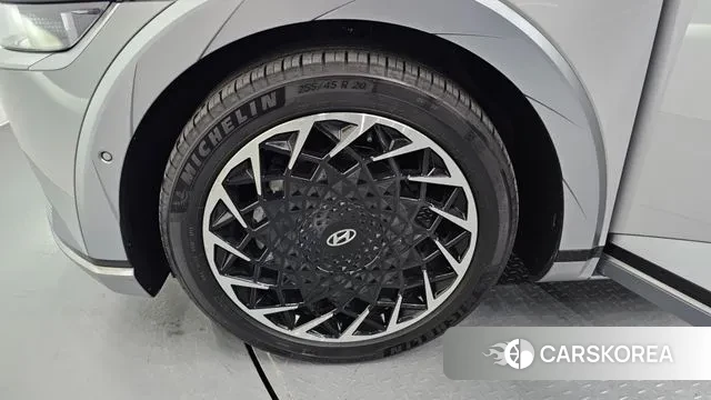 Hyundai Ionic 5 id 3054233 из Кореи 15