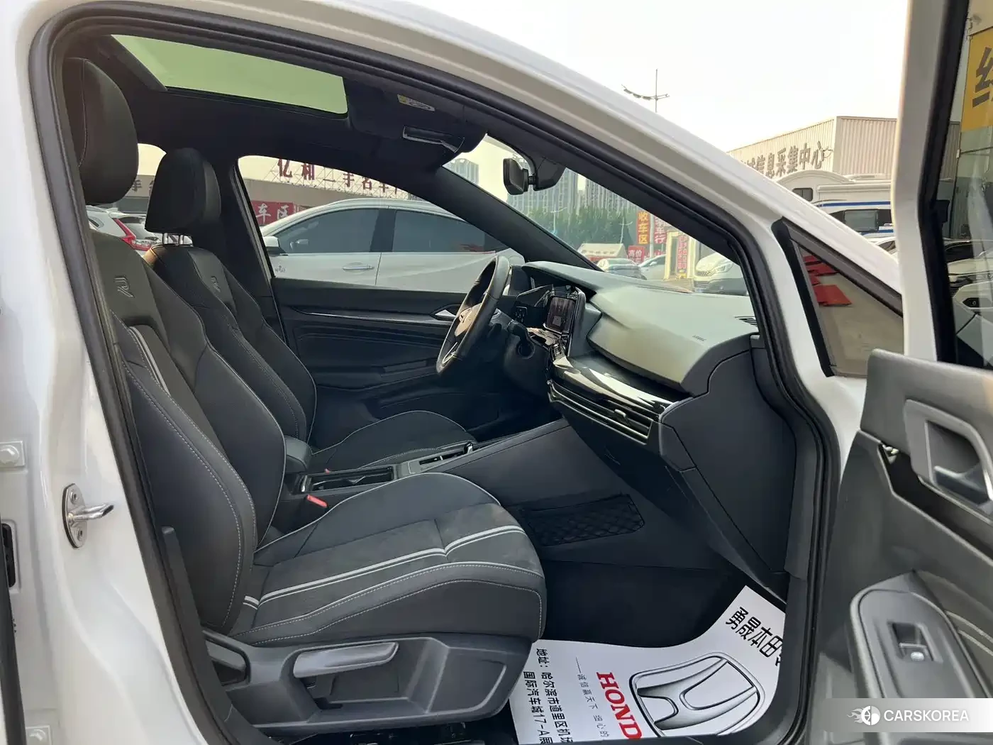 Volkswagen Golf id 4545886 из Китая 15