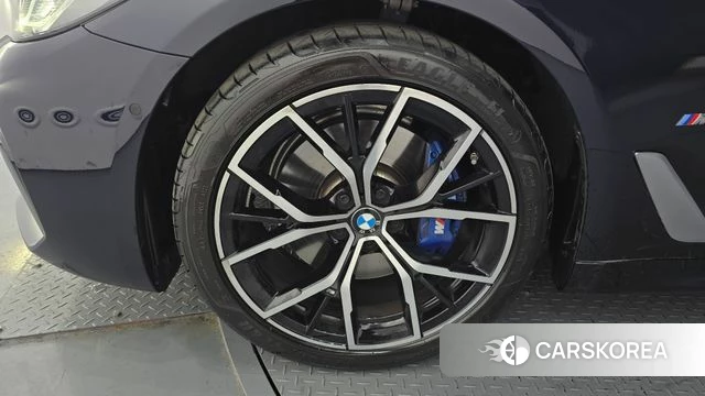 BMW 5 Series (G30) id 3870966 из Кореи 15