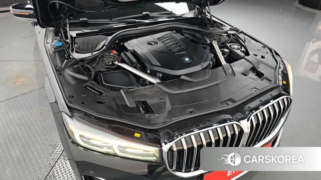 BMW 7 Series (G11) id 4556927 из Кореи 31