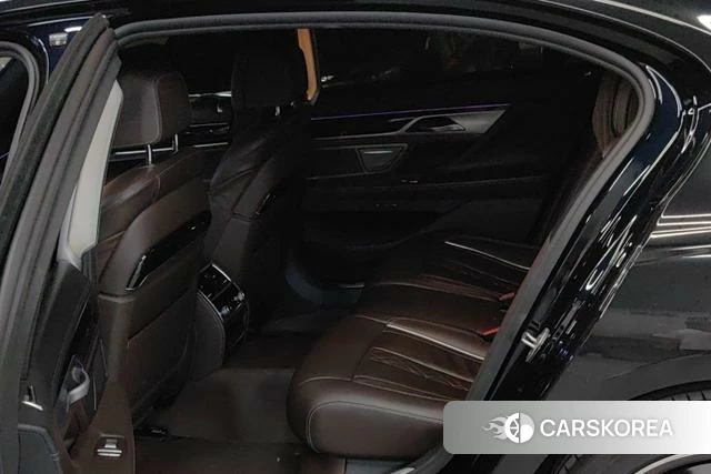 BMW 7 series id 4241778 из Китая 9