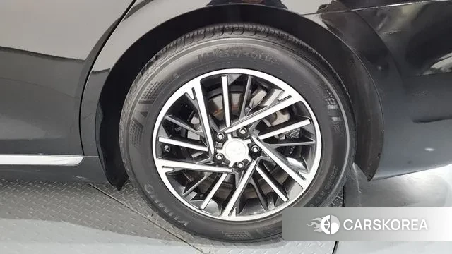 Hyundai The New Grandeur IG id 3546786 из Кореи 15