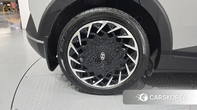 Hyundai Ionic 5 id 3348038 из Кореи 15