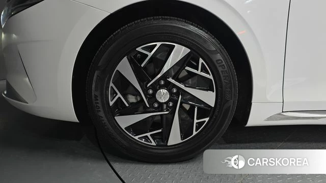 Hyundai The New Grandeur IG Hybrid id 3839496 из Кореи 15